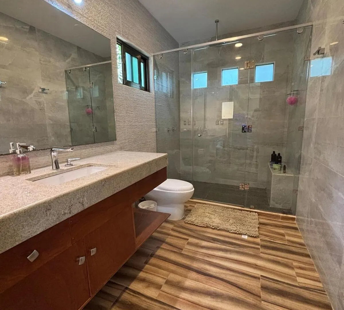 וילה הוילה קנקון La Casa Frenette