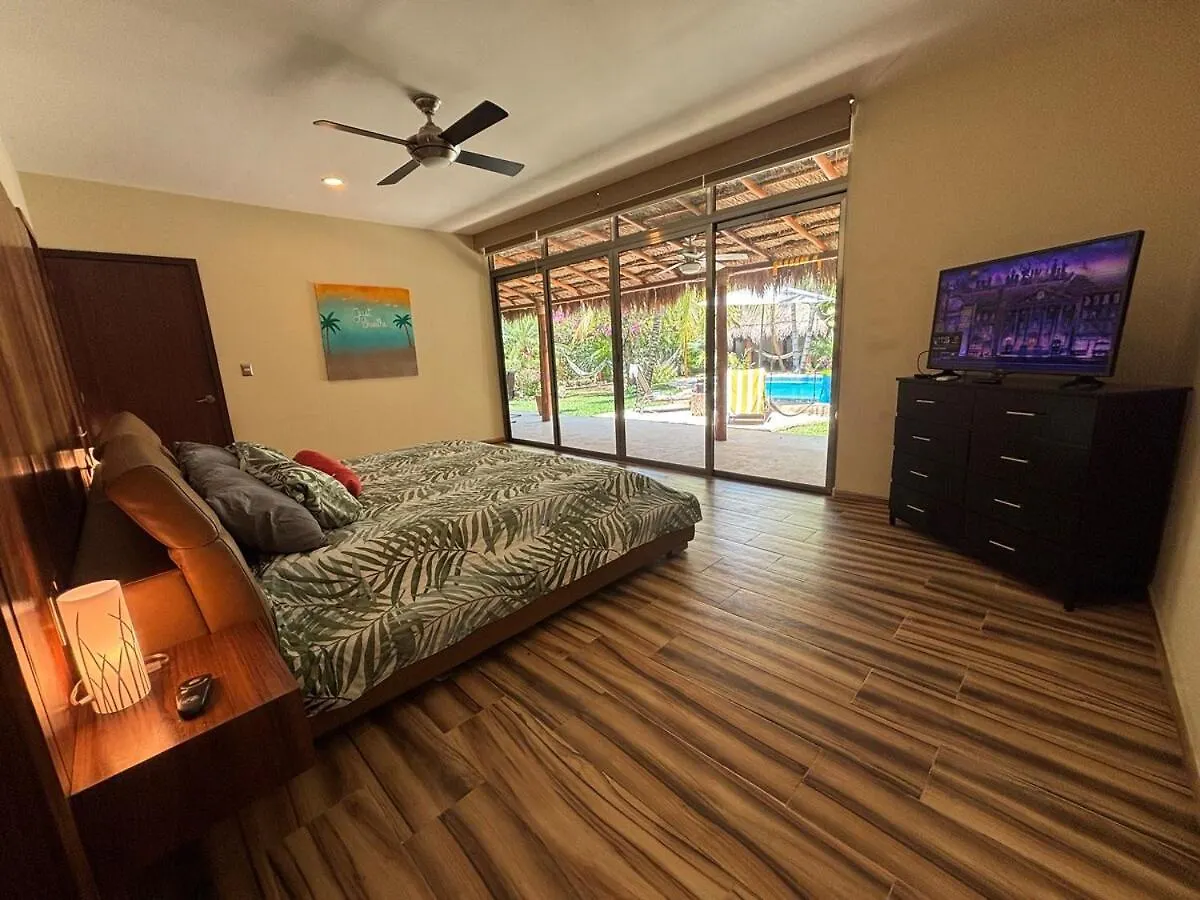 הוילה קנקון La Casa Frenette